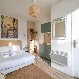 https://magnifique-appartement-au-centre-de44.fr-paris.fr